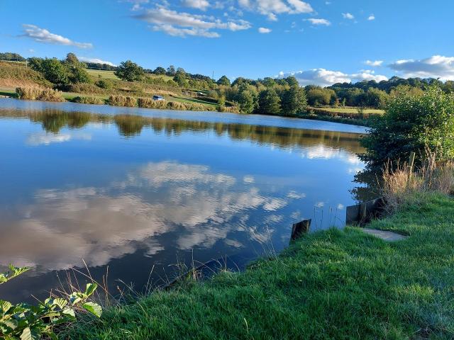 Dayhouse Farm and Fishery Certificated Site